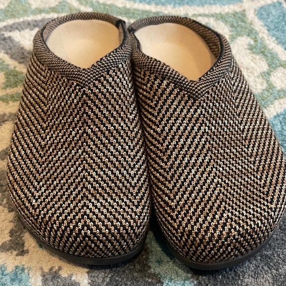 Rothy’s Clogs - Picture 5 of 7